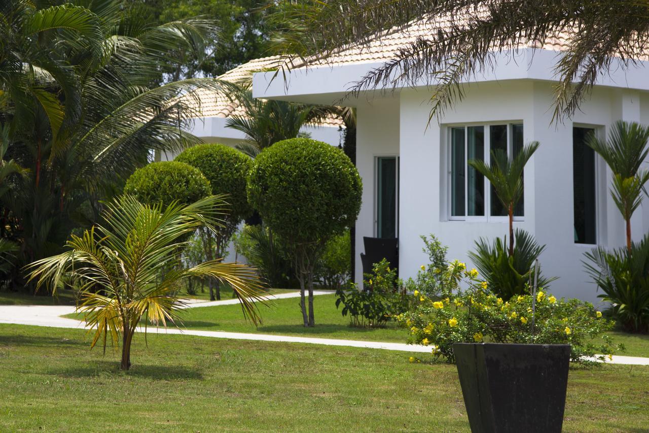 Mango Beach Resort Трат Екстер'єр фото